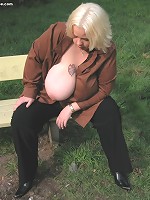 free natural big boobs japan