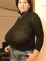biggest white boobs on the planet